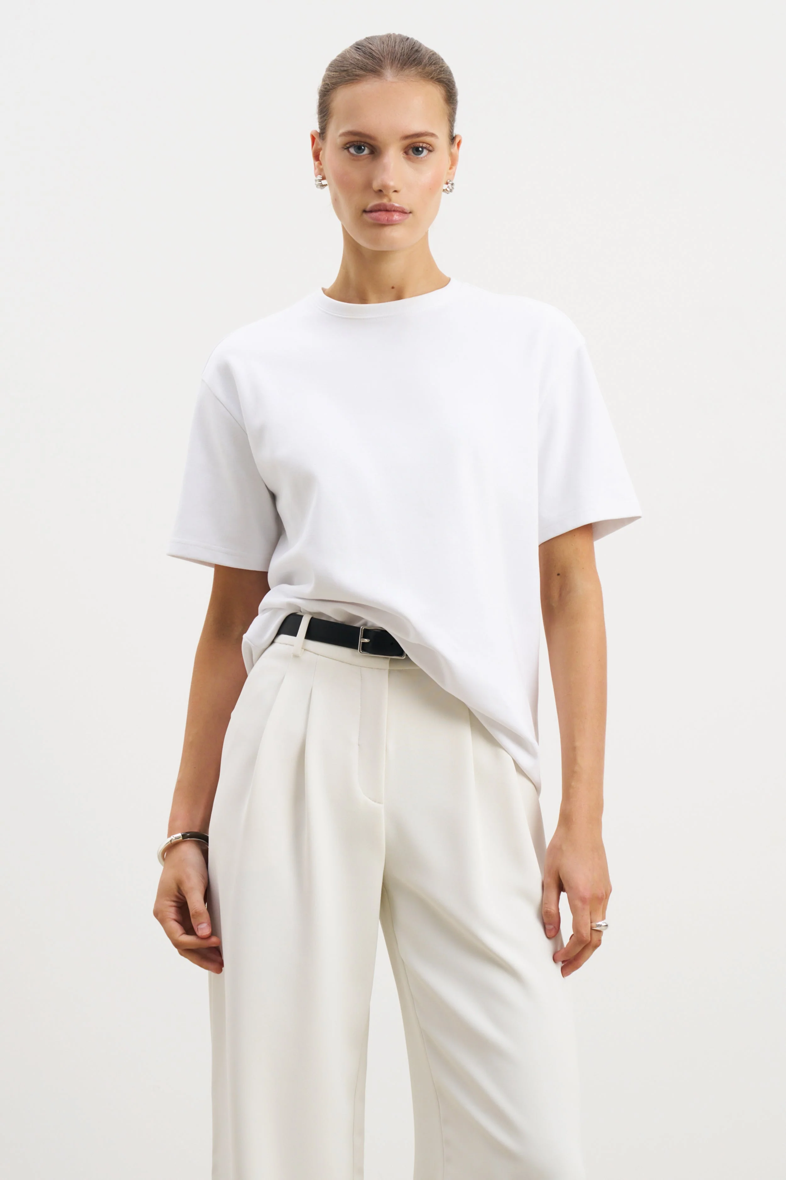 Effortless Pleated Wide Leg Trousers - White - Image 3